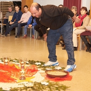 Weihnachten mit Asylwerbern / Pfarre Gramastetten Weihnachten mit Asylwerbern