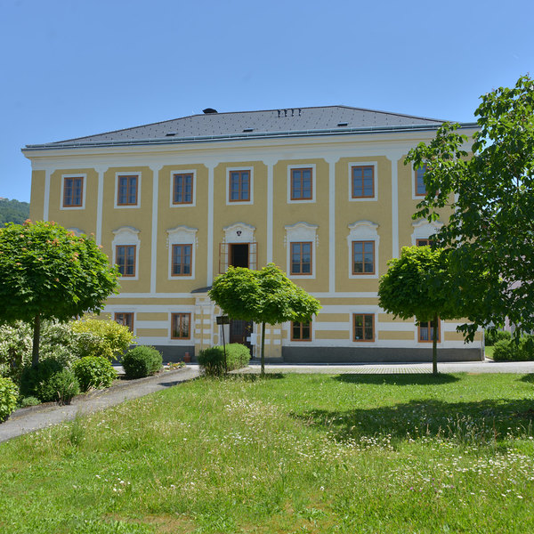 Der Kirchdorfer Pfarrhof wird zum Pfarrzentrum